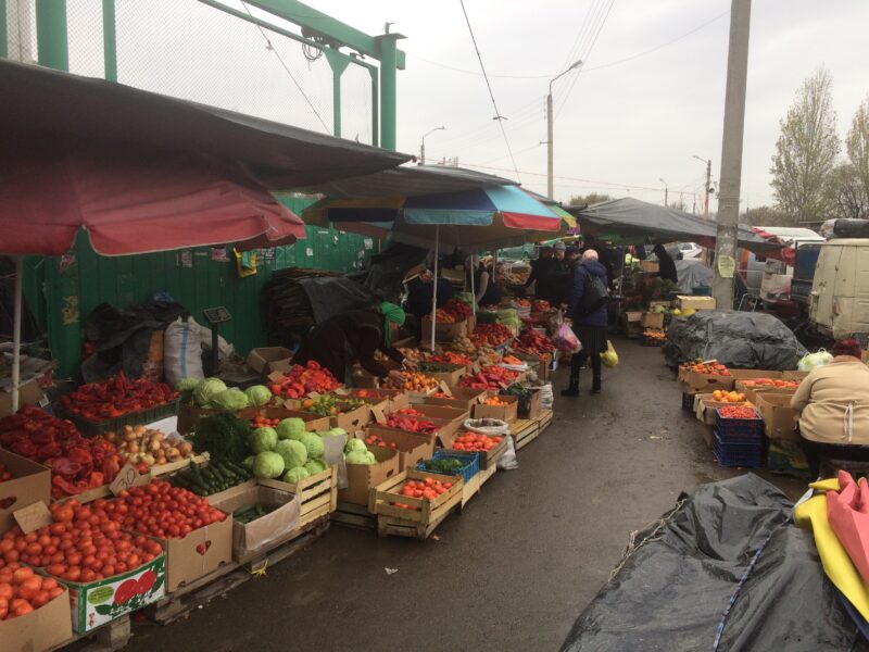 キルギス市場